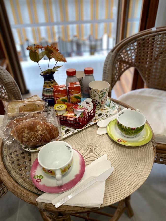 B&B Nonna Pina Salerno Luaran gambar